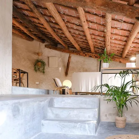 Casa Comalats Vakantiehuis Montoliu de Segarra